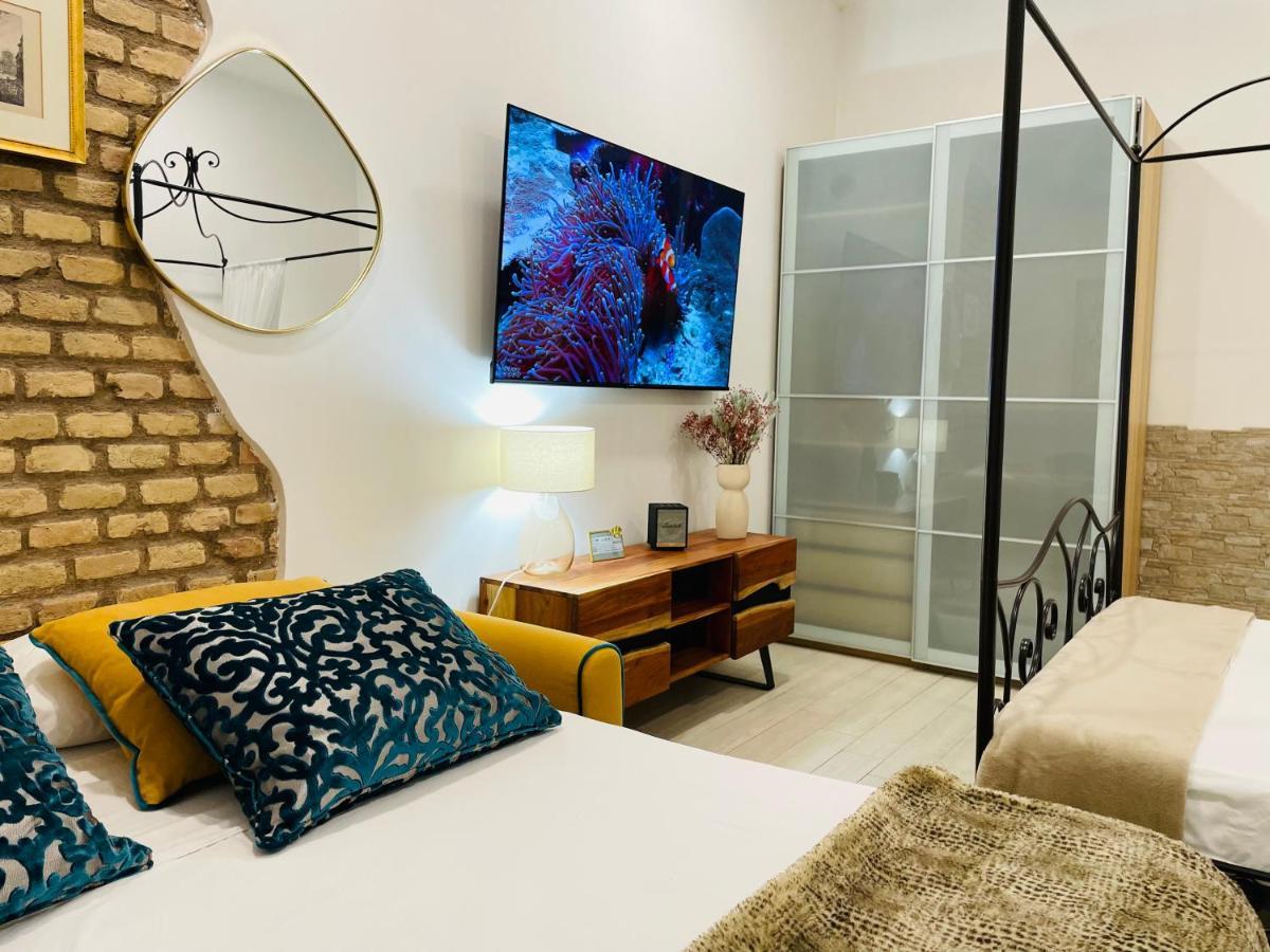 Colosseum-Apartments Рим Экстерьер фото