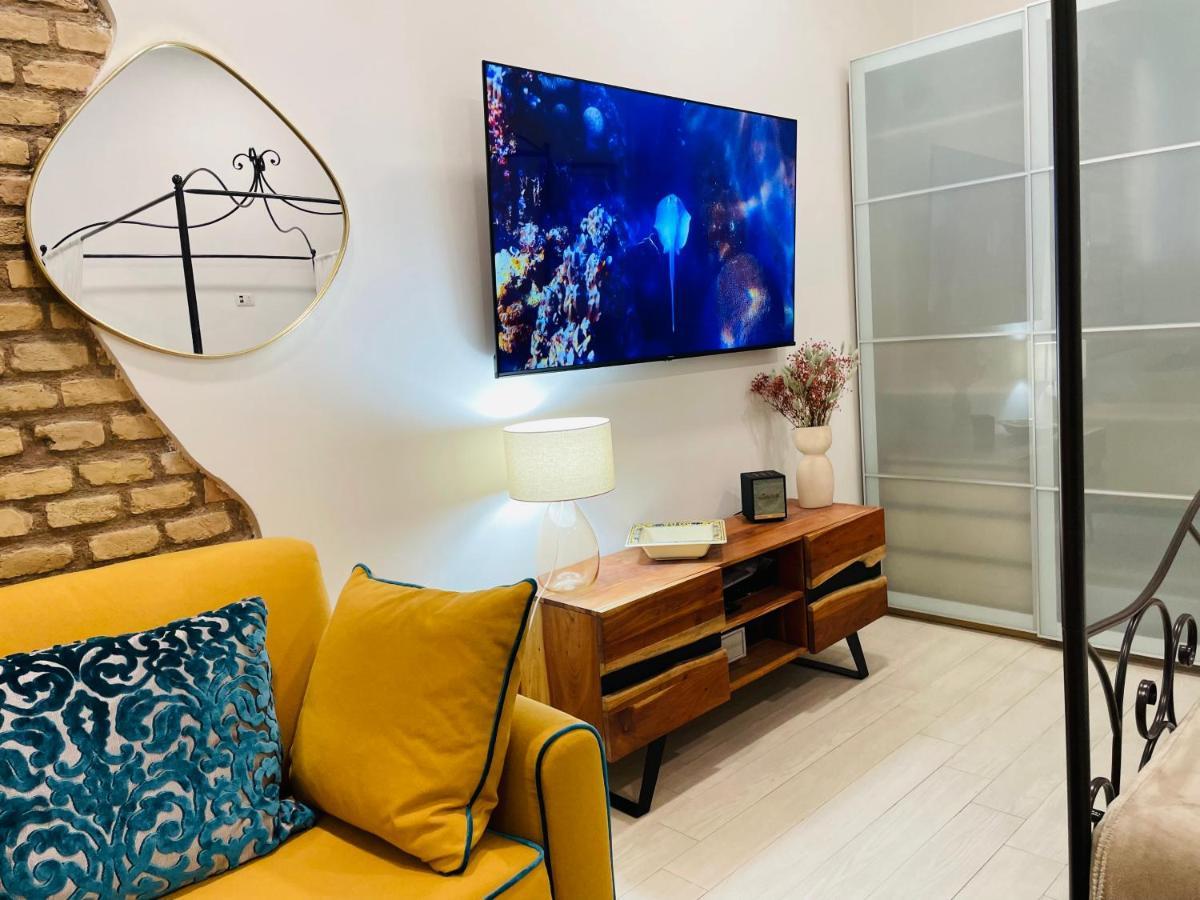 Colosseum-Apartments Рим Экстерьер фото