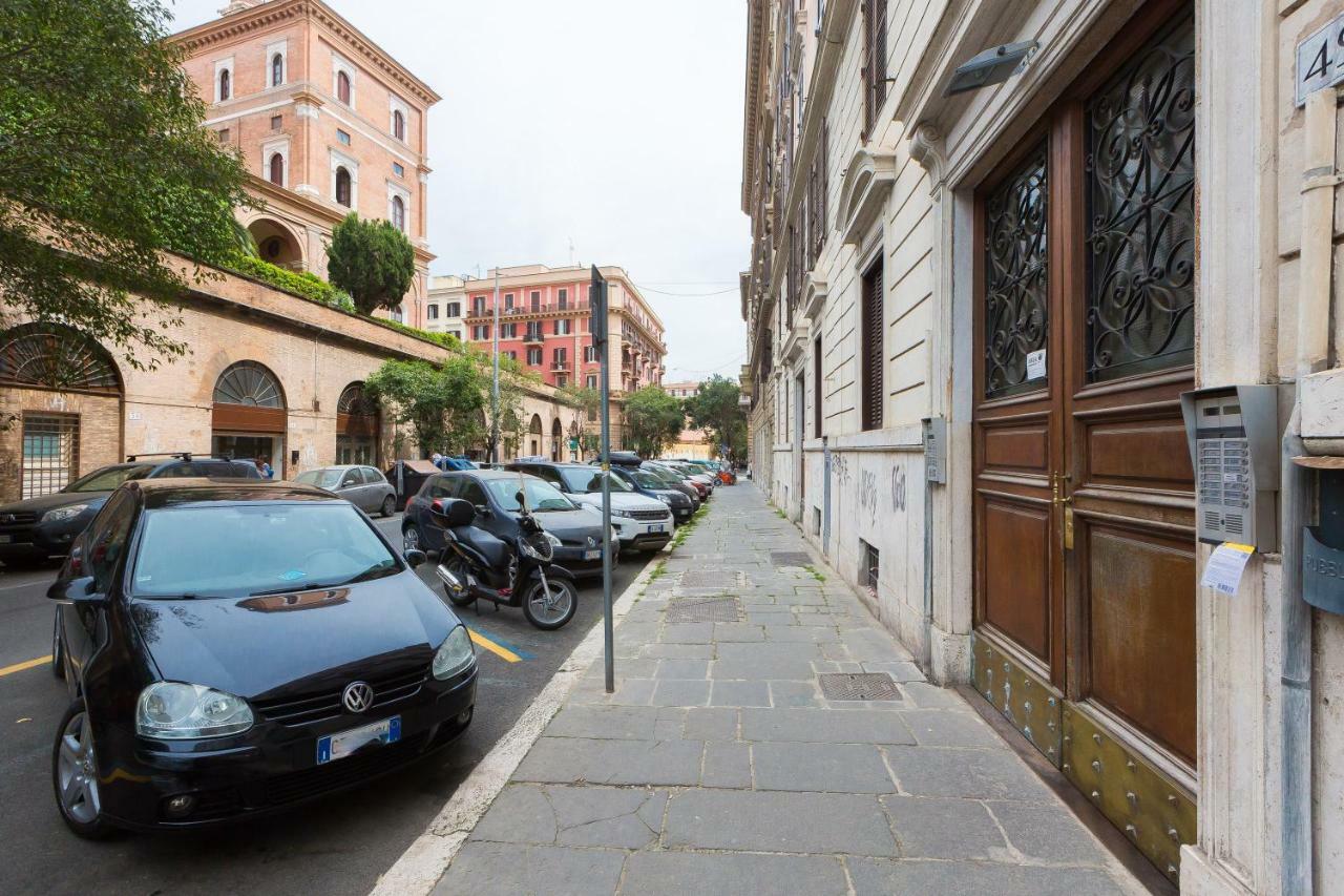 Colosseum-Apartments Рим Экстерьер фото