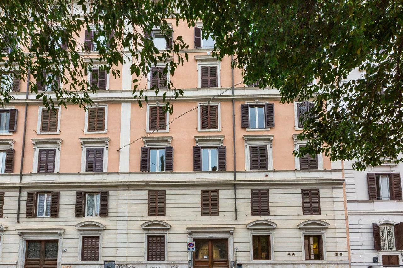 Colosseum-Apartments Рим Экстерьер фото